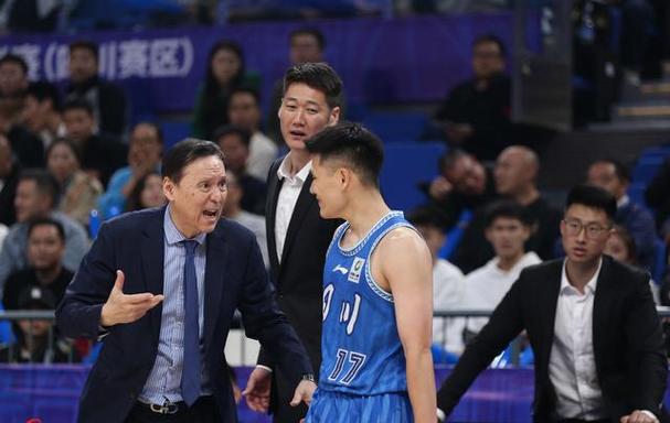 乐部为这位